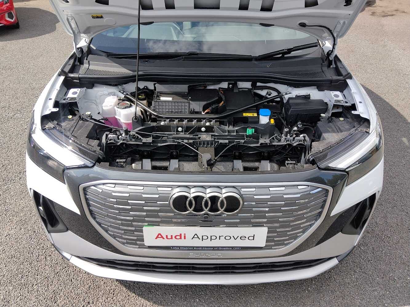Used Audi Q4 e-tron 2025 for sale - 76680217: Photo 9