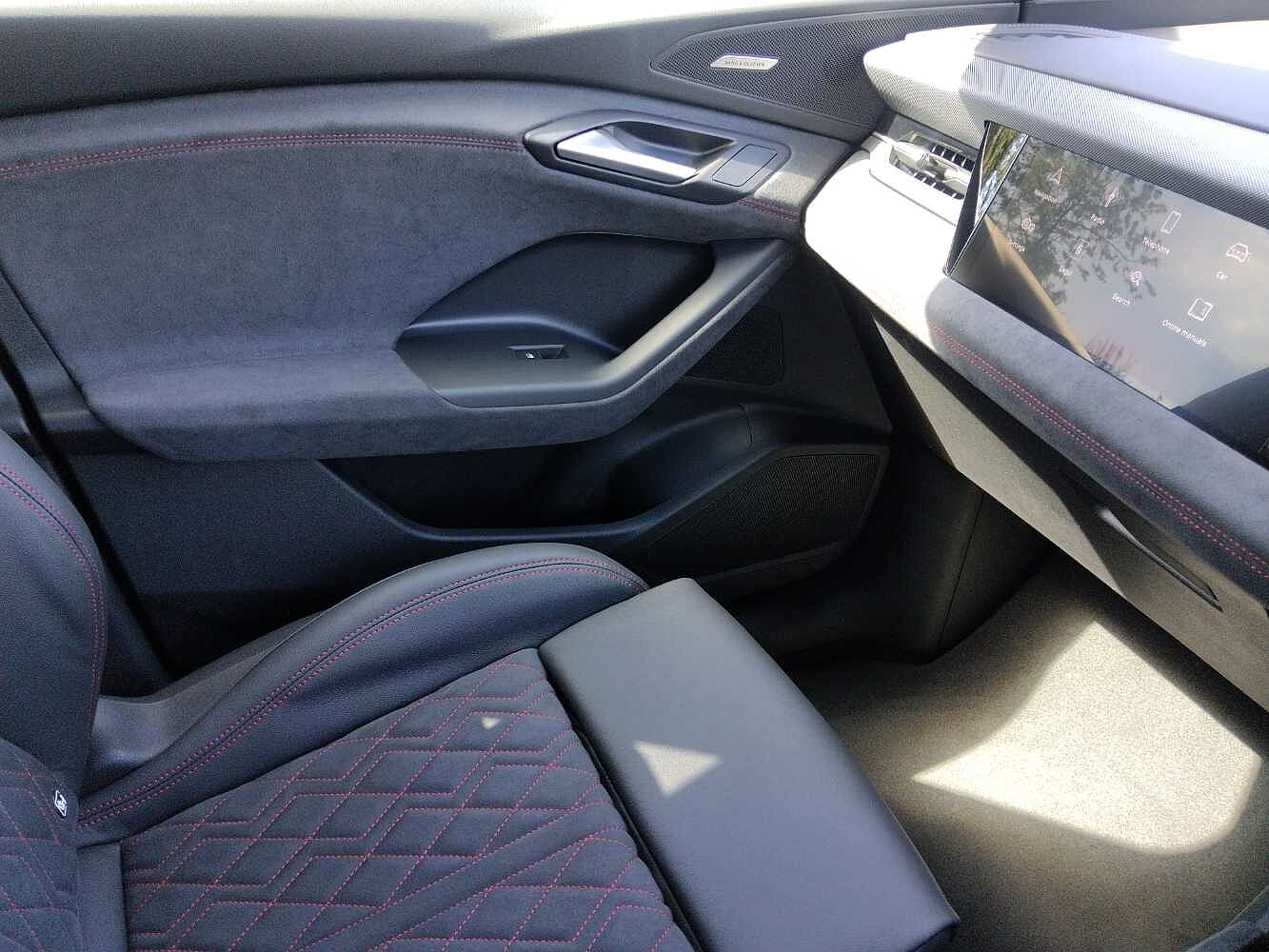 Used Audi Q6 e-tron 2025 for sale - 76680267: Photo 22