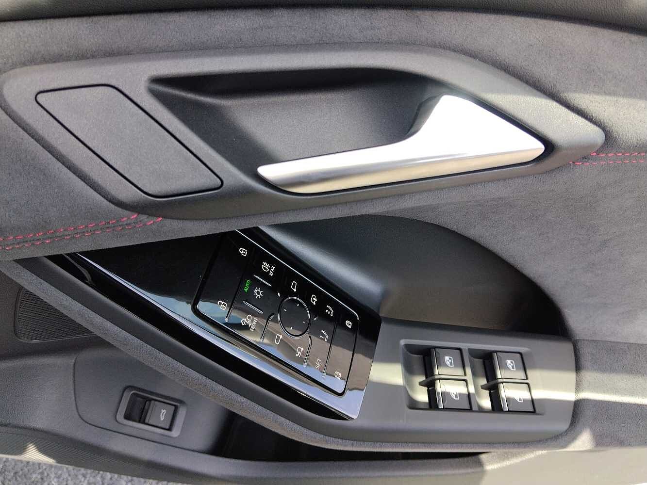 Used Audi Q6 e-tron 2025 for sale - 76680267: Photo 25