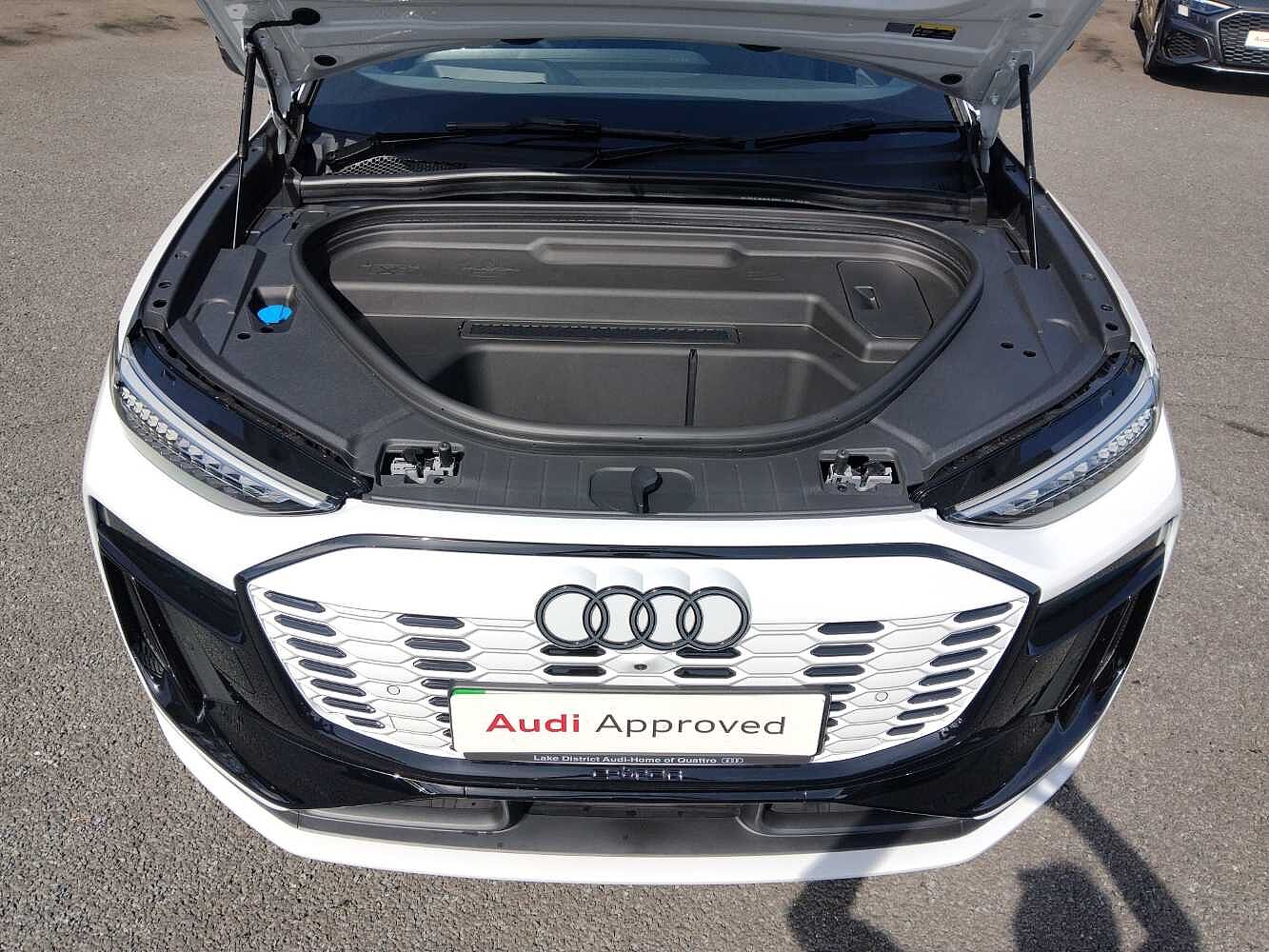 Used Audi Q6 e-tron 2025 for sale - 76680267: Photo 9