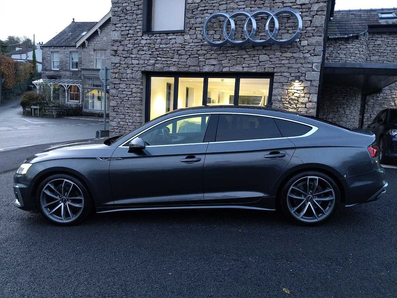 Used Audi A5 2021 for sale - 76674636: Photo 4