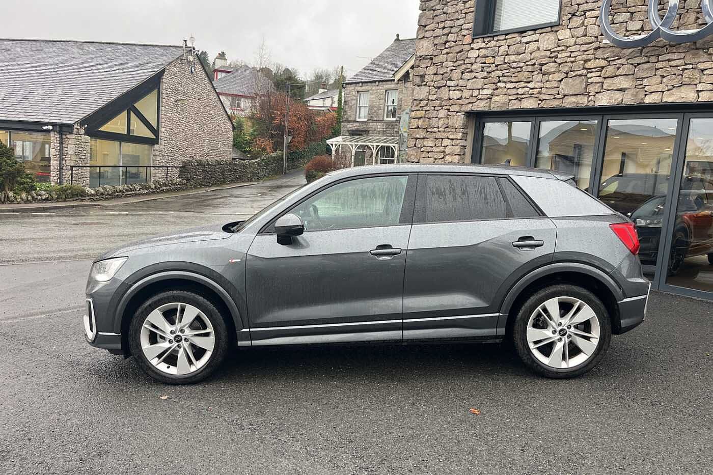 Used Audi Q2 2025 for sale - 77207400: Photo 4