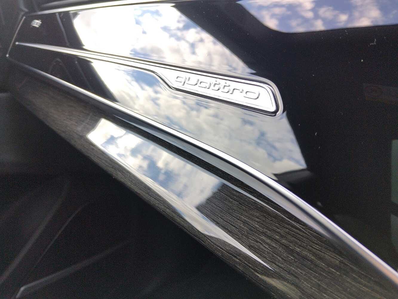 Used Audi Q8 2025 for sale - 76678133: Photo 21