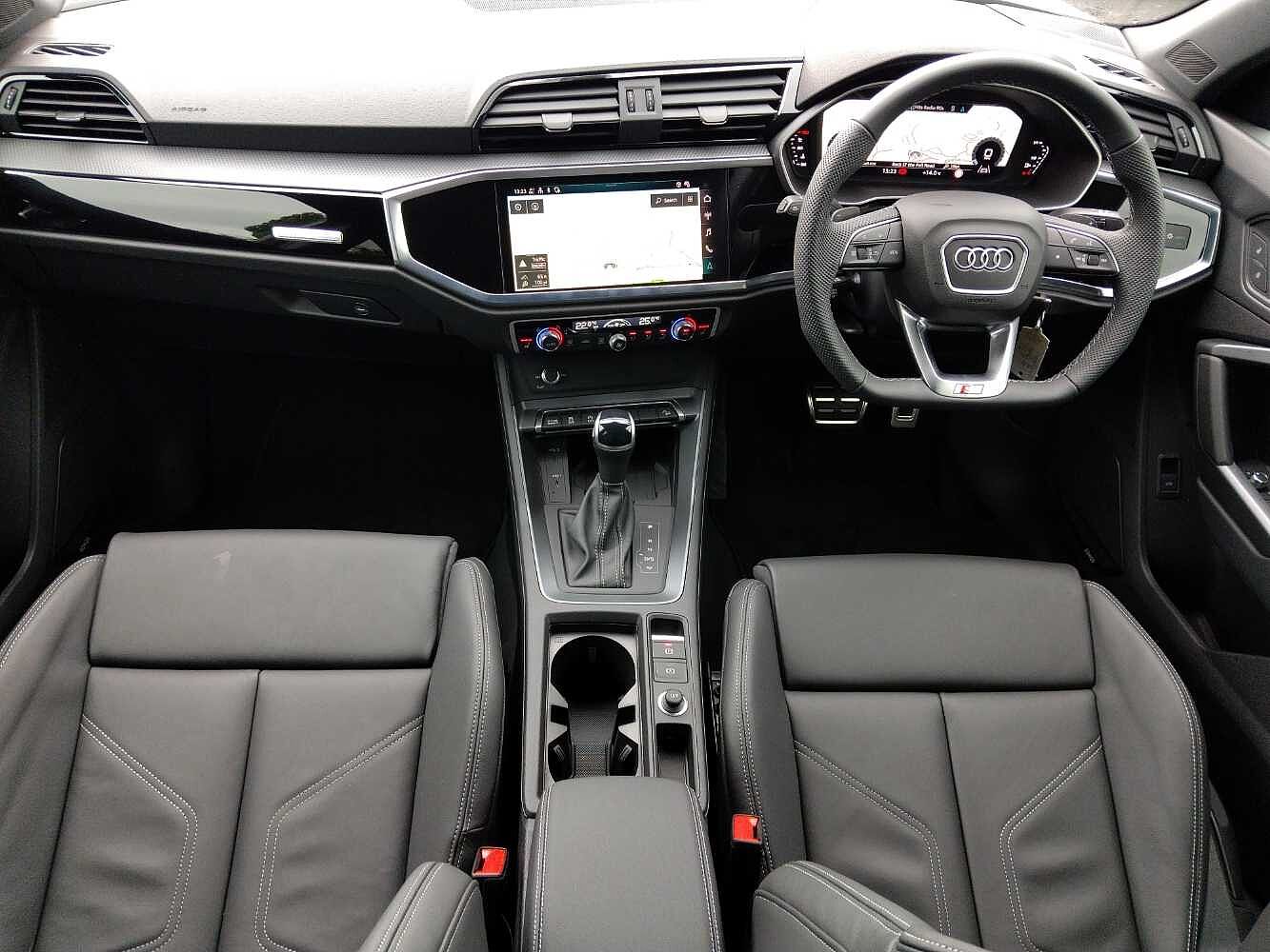 Used Audi Q3 2024 for sale - 76676963: Photo 12