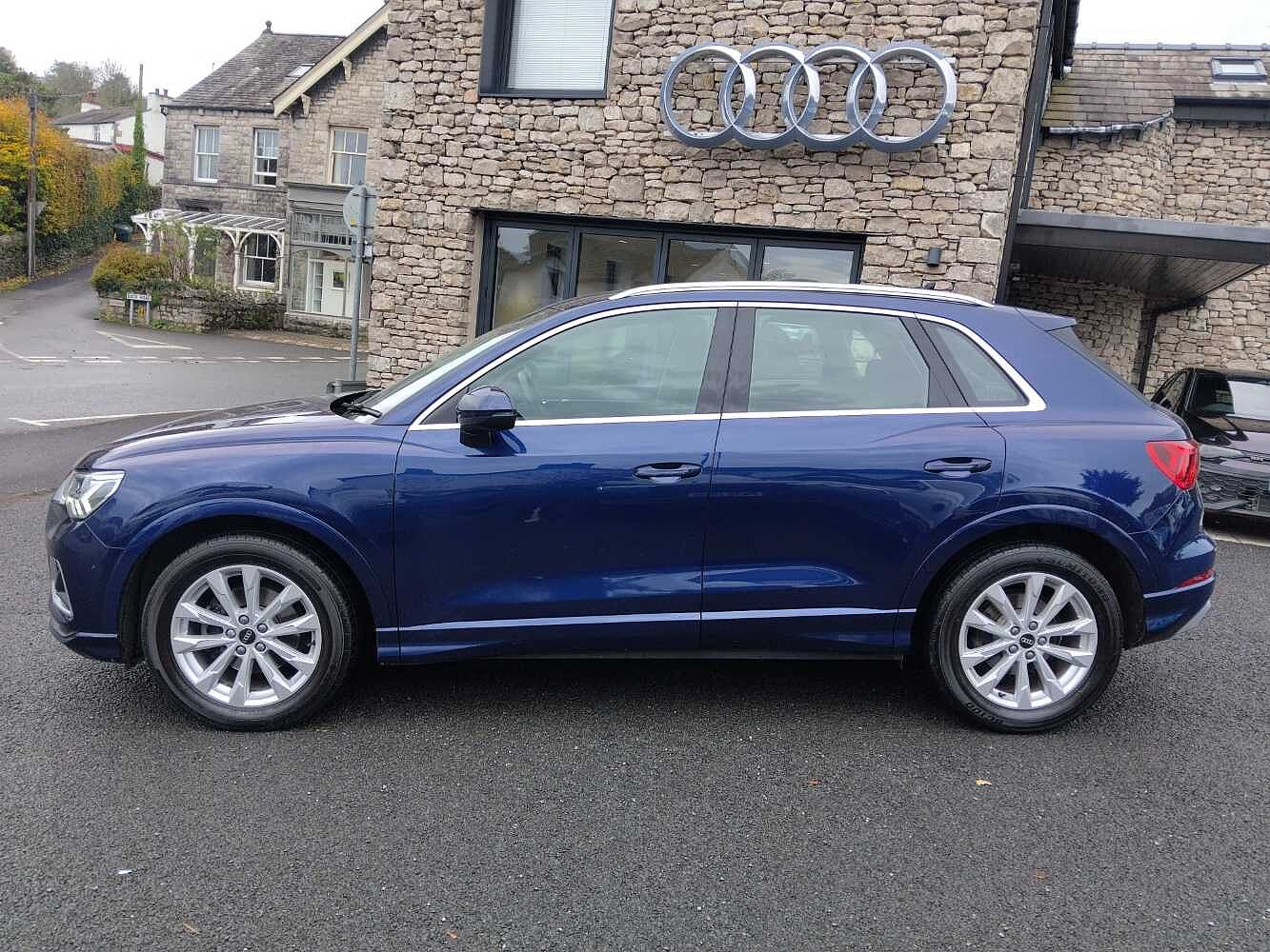 Used Audi Q3 2022 for sale - 76675195: Photo 4
