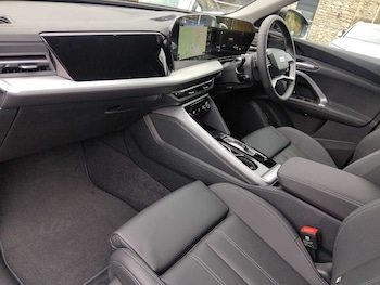 Used Audi Q5 2025 for sale - 76679939: Photo