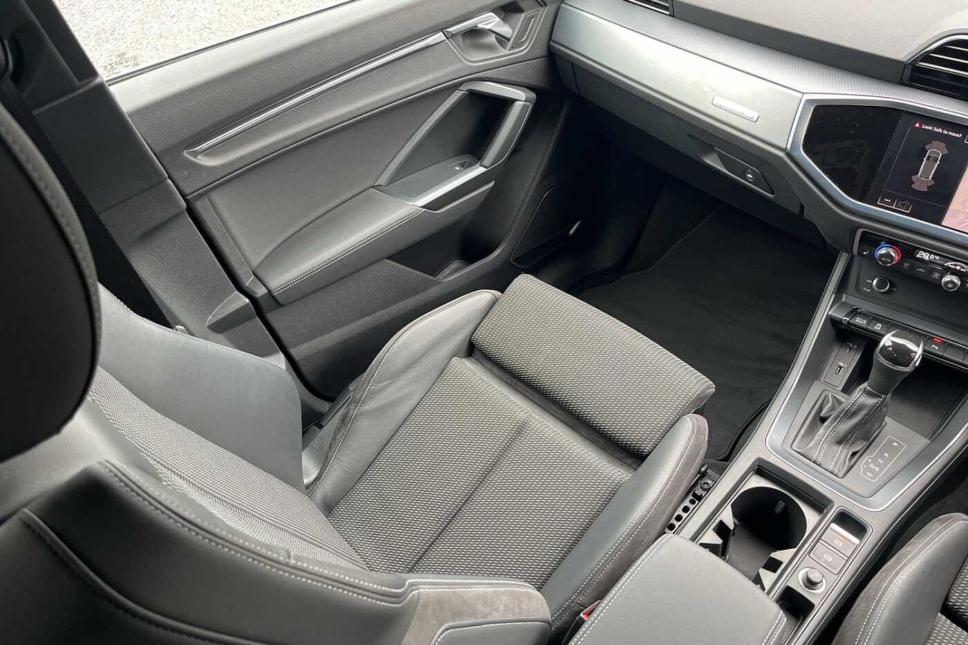 Used Audi Q3 2019 for sale - 76673434: Photo 13