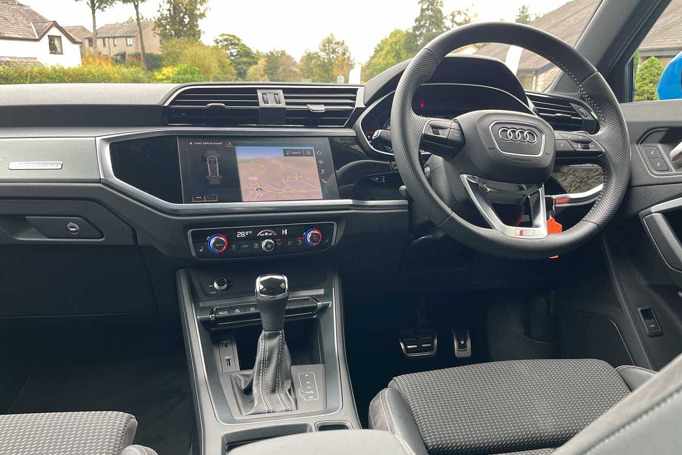 Used Audi Q3 2019 for sale - 76673434: Photo 16