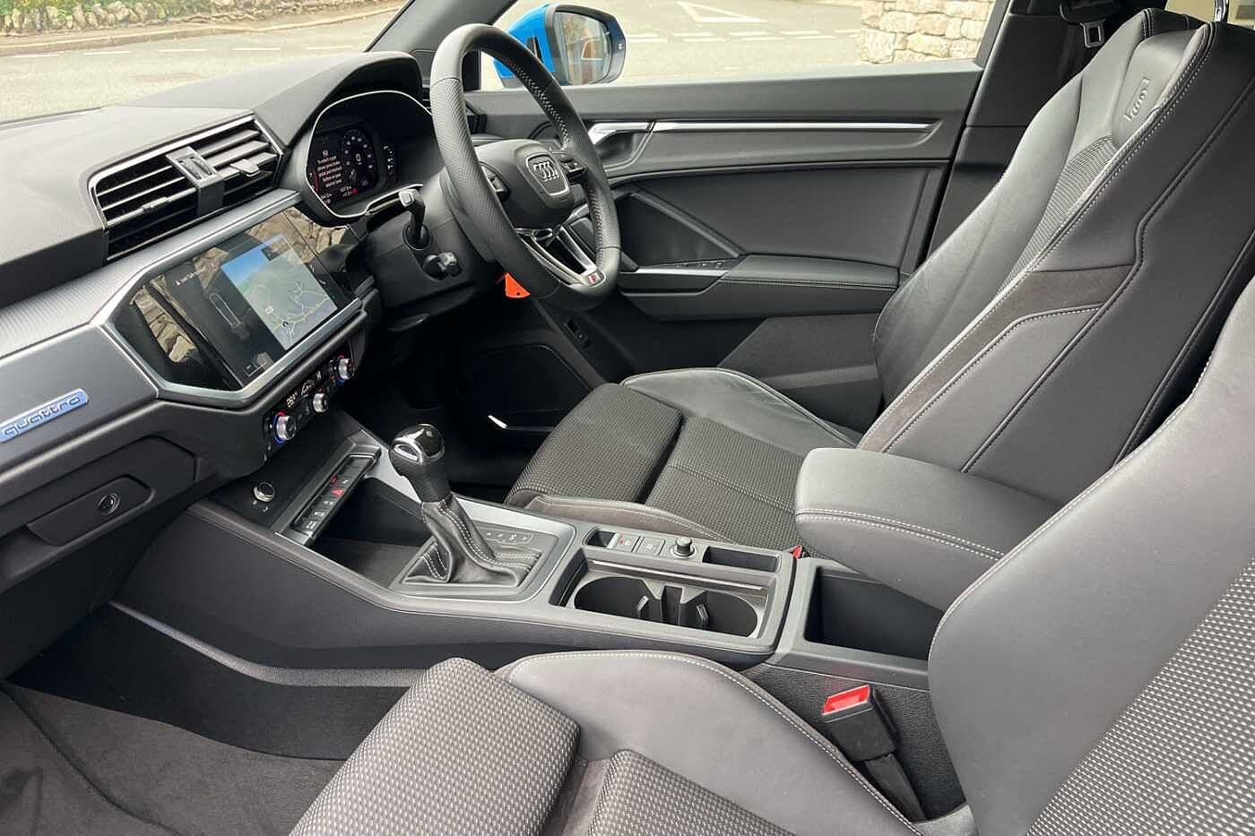 Used Audi Q3 2019 for sale - 76673434: Photo 2