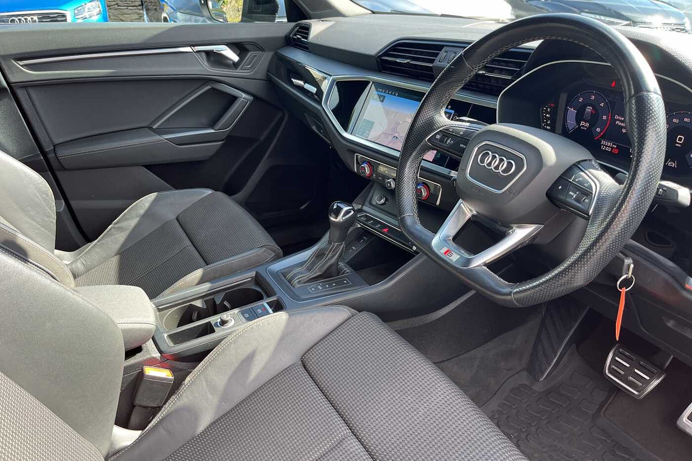 Used Audi Q3 2021 for sale - 76674630: Photo 6