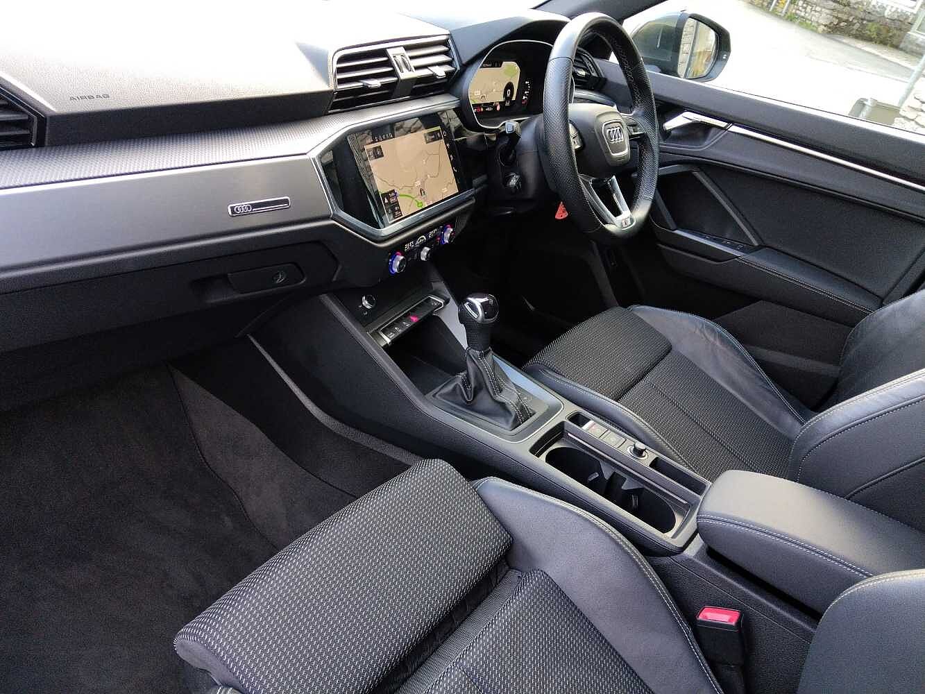 Used Audi Q3 2023 for sale - 78179528: Photo 2