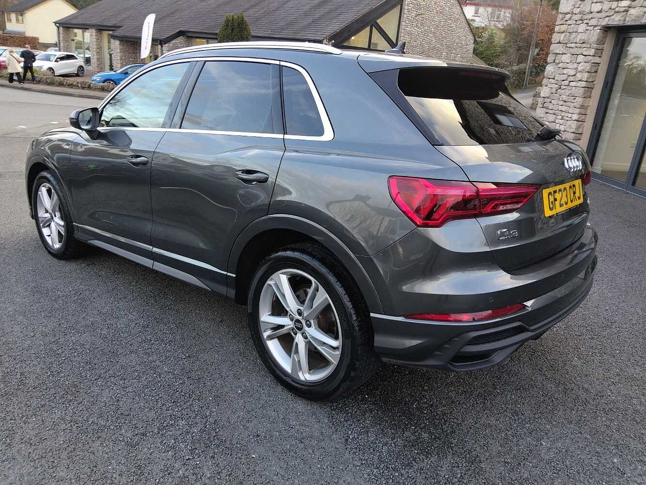 Used Audi Q3 2023 for sale - 78179528: Photo 3