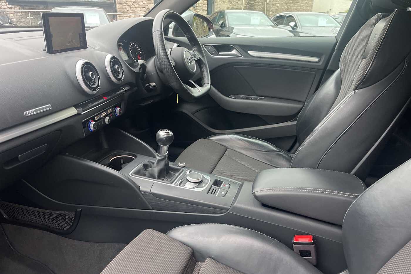 Used Audi A3 2018 for sale - 77557194: Photo 2