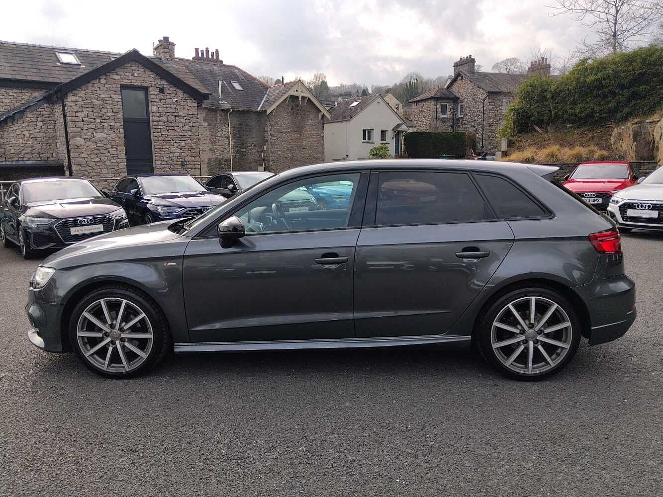 Used Audi A3 2020 for sale - 77775093: Photo 4