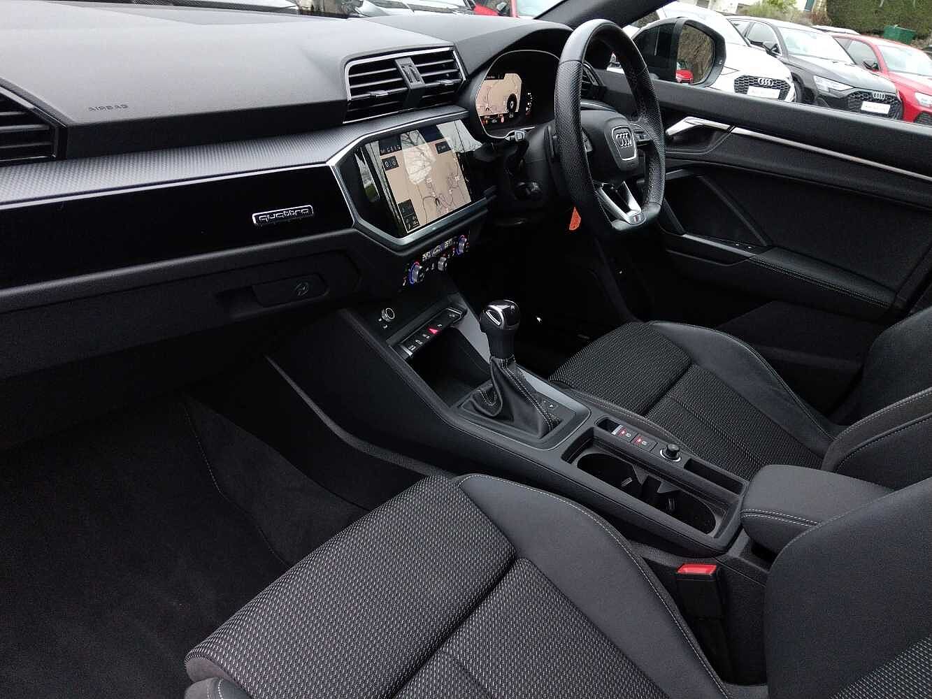 Used Audi Q3 2022 for sale - 77475019: Photo 2