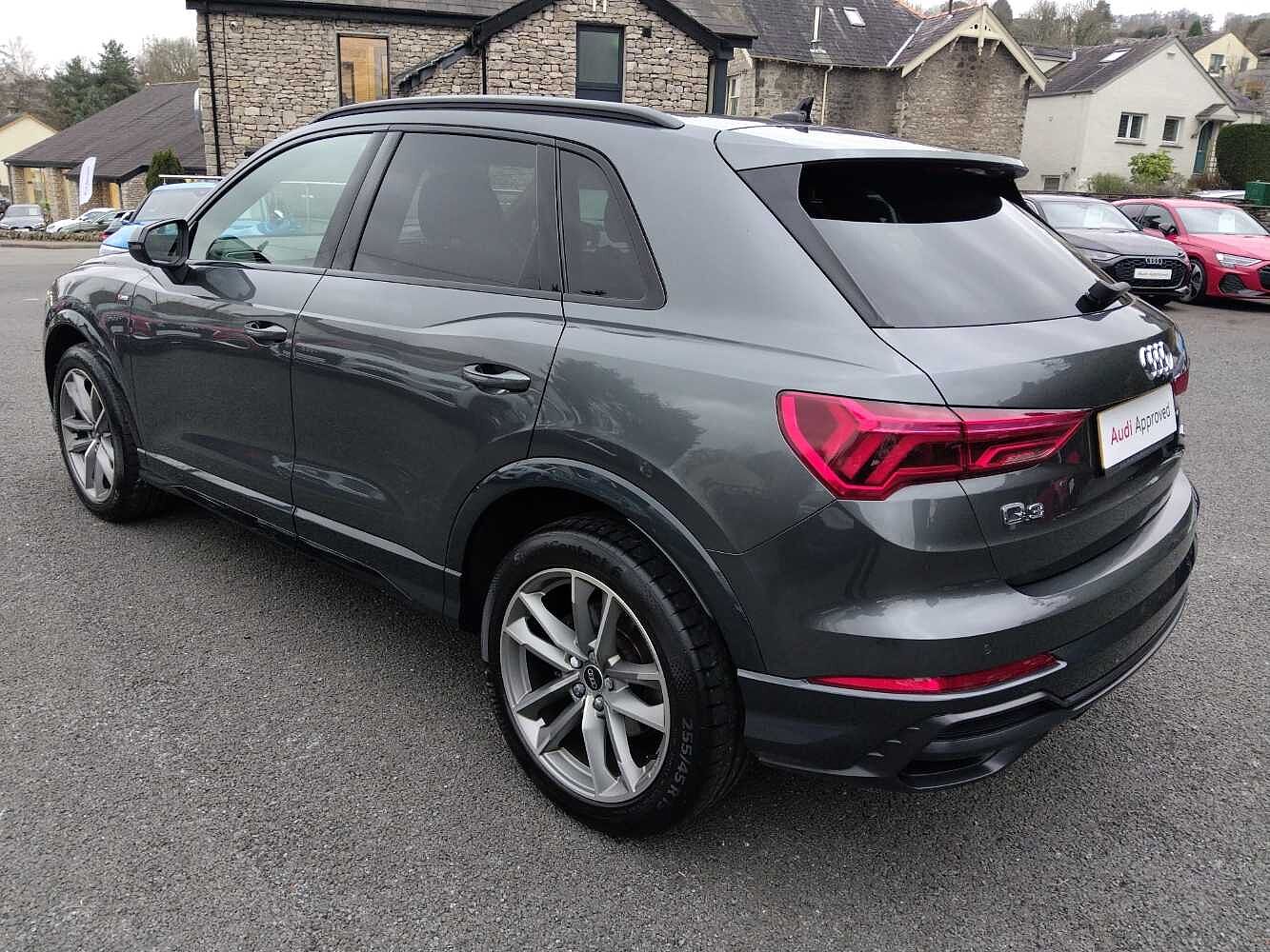 Used Audi Q3 2022 for sale - 77475019: Photo 3