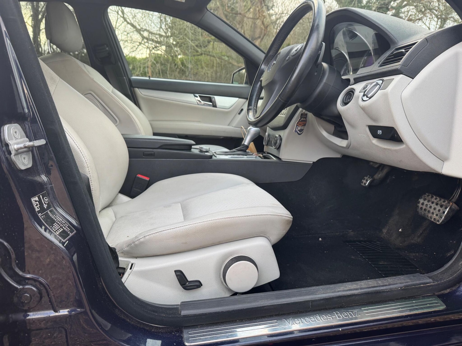 Used Mercedes-Benz C Class 2010 for sale - 77305566: Photo 21