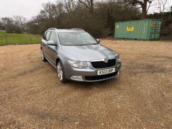 Used Skoda Superb 2013 for sale - 74442523: Photo