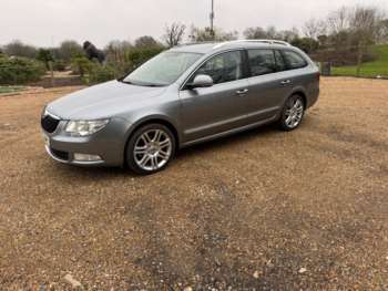 Used Skoda Superb 2013 for sale - 74442523: Photo