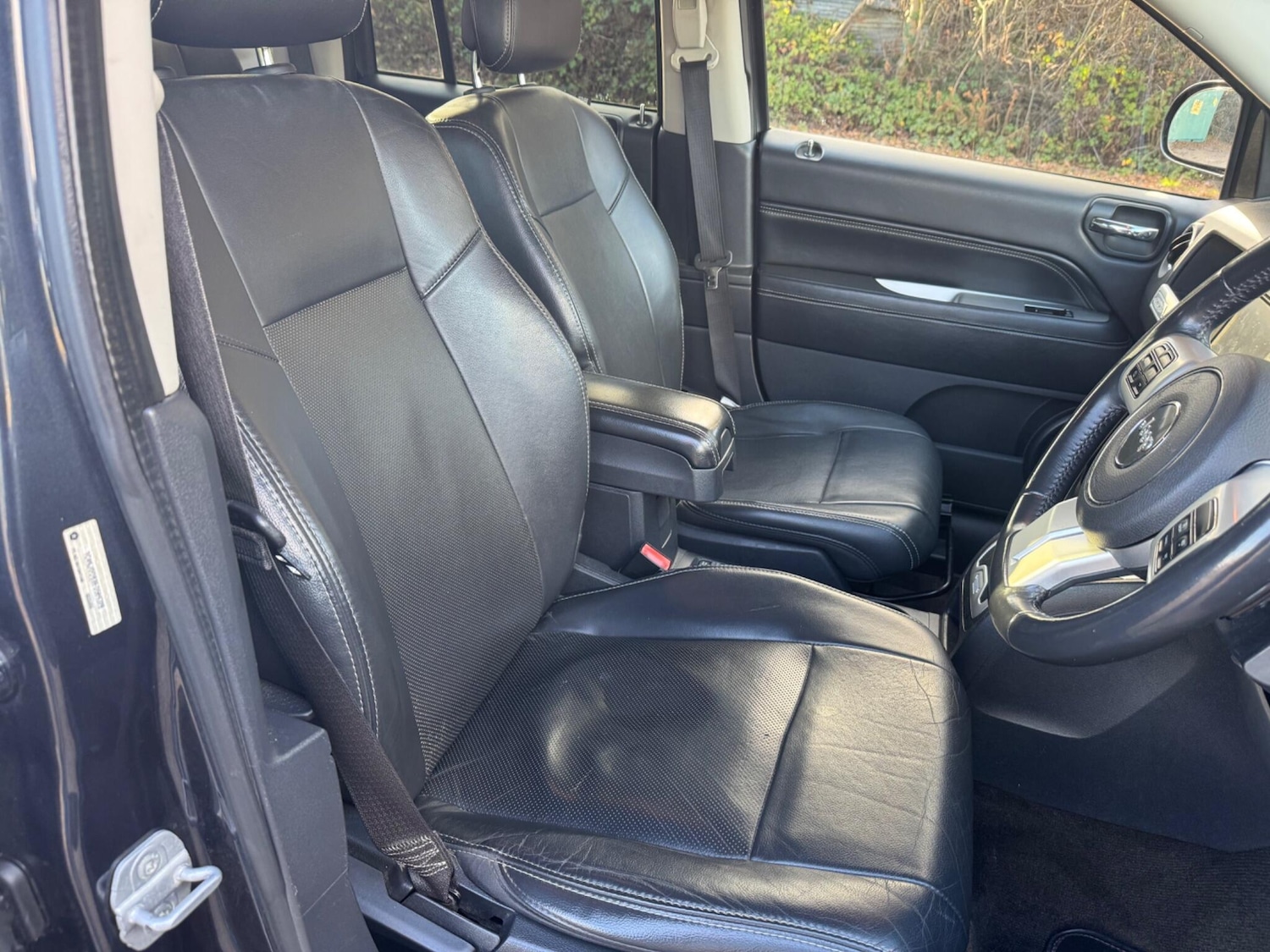 Used Jeep Compass 2013 for sale - 76620376: Photo 15