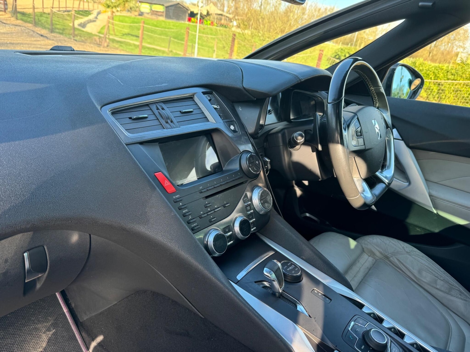 Used Citroen DS5 2013 for sale - 77839380: Photo 18