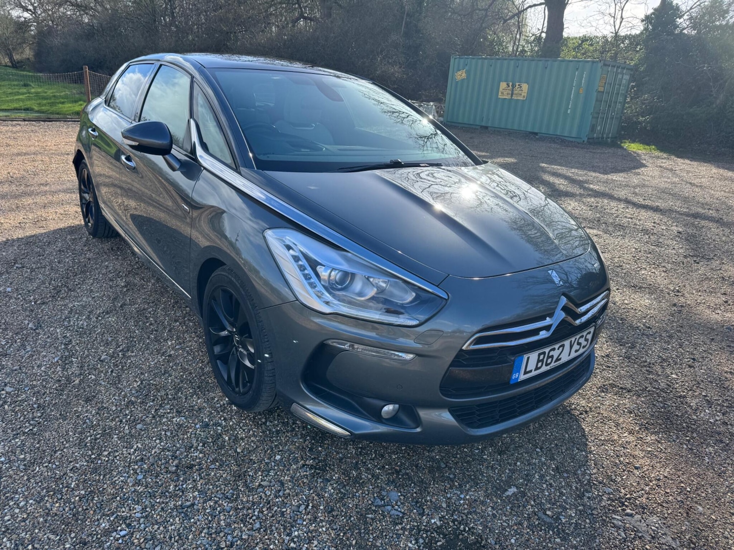 Used Citroen DS5 2013 for sale - 77839380: Photo 2