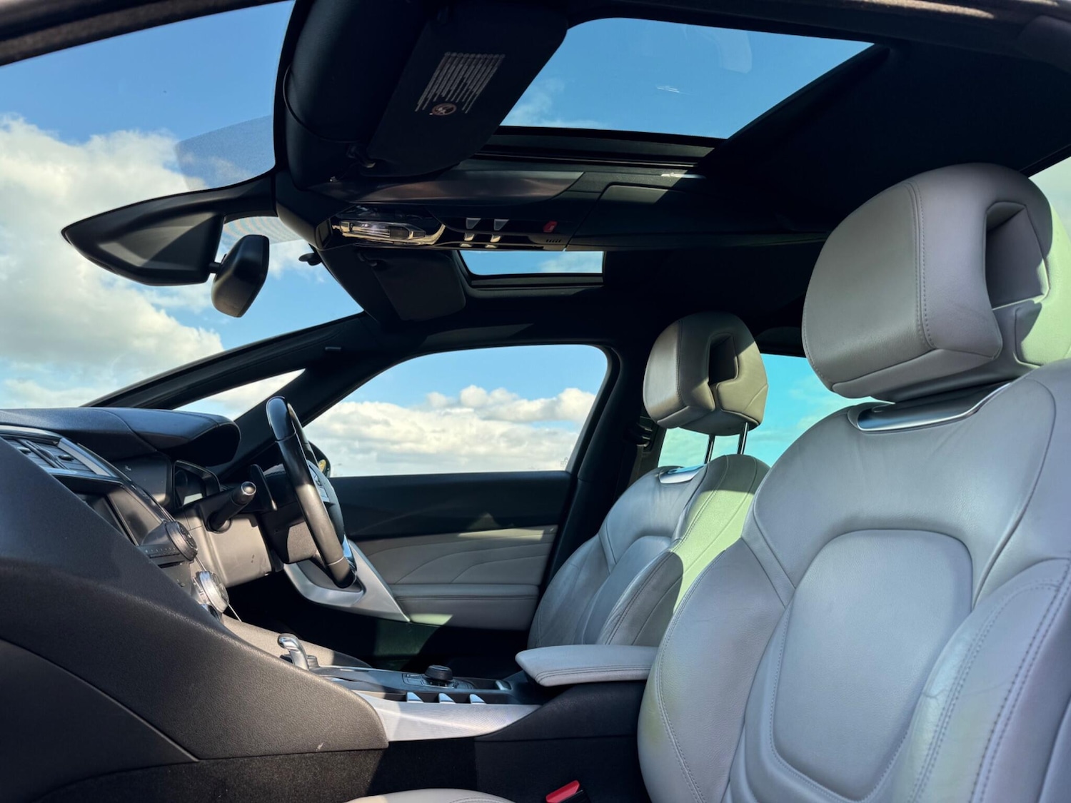 Used Citroen DS5 2013 for sale - 77839380: Photo 21