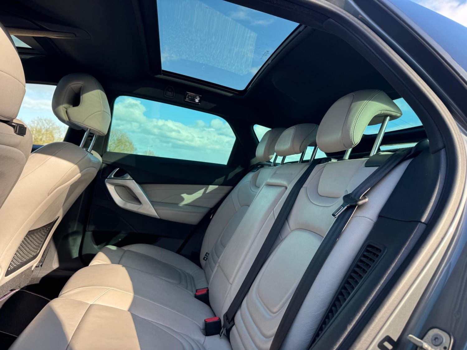 Used Citroen DS5 2013 for sale - 77839380: Photo 24