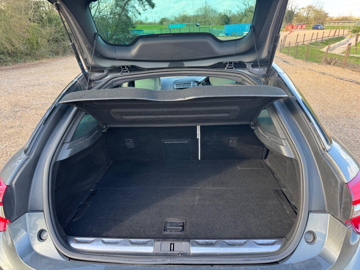 Used Citroen DS5 2013 for sale - 77839380: Photo 29