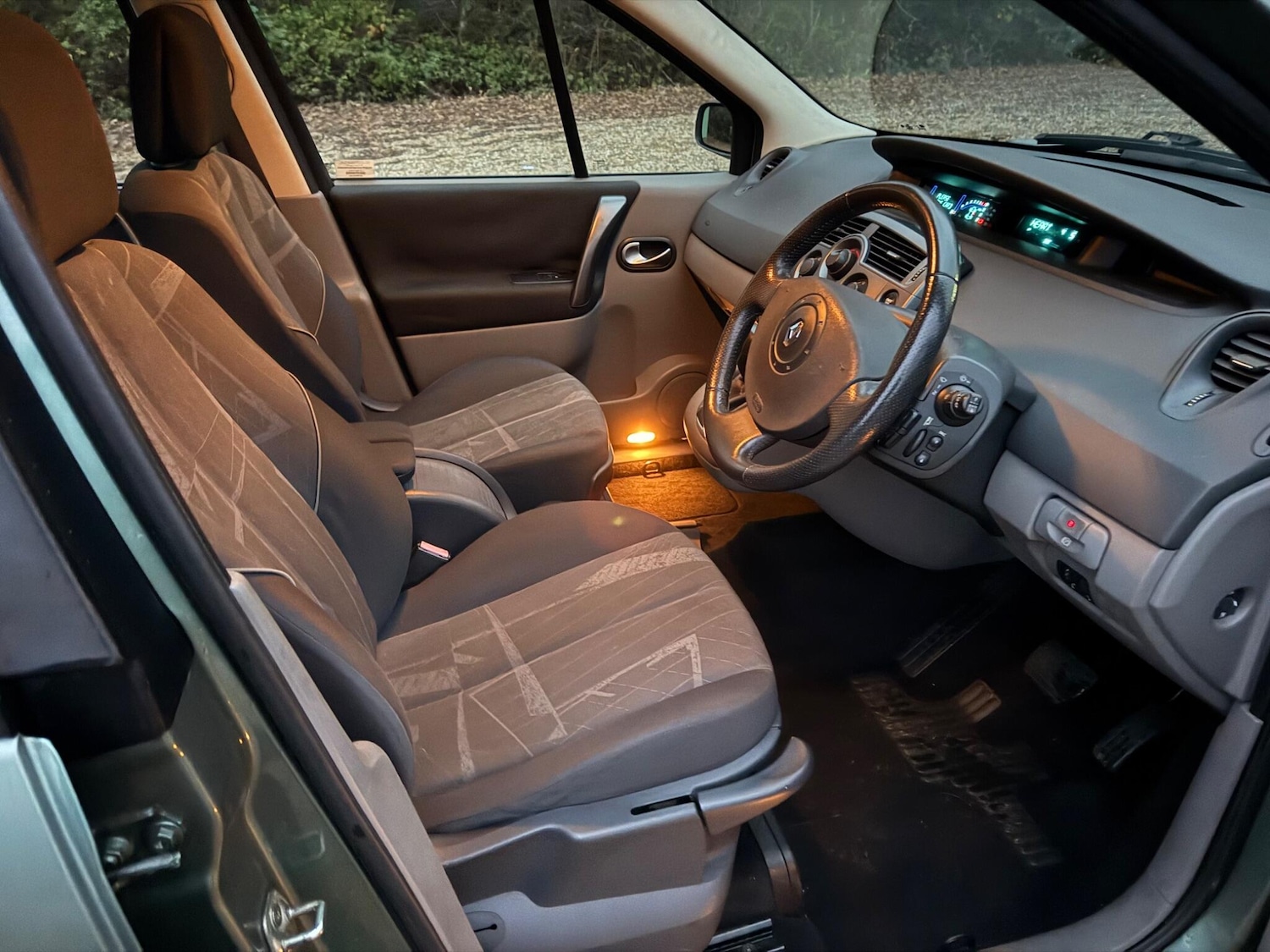 Used Renault Megane 2005 for sale - 76839472: Photo 20