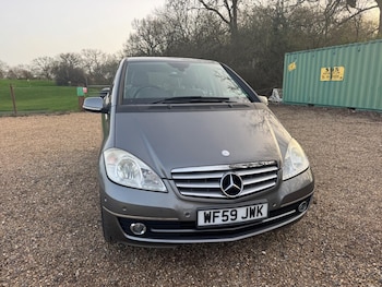 Used Mercedes-Benz A-Class 2009 for sale - 77769177: Photo