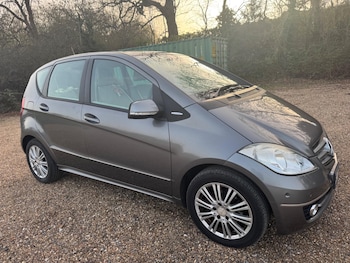 Used Mercedes-Benz A-Class 2009 for sale - 77769177: Photo