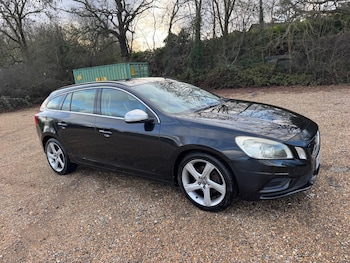Used Volvo V60 2011 for sale - 77237905: Photo