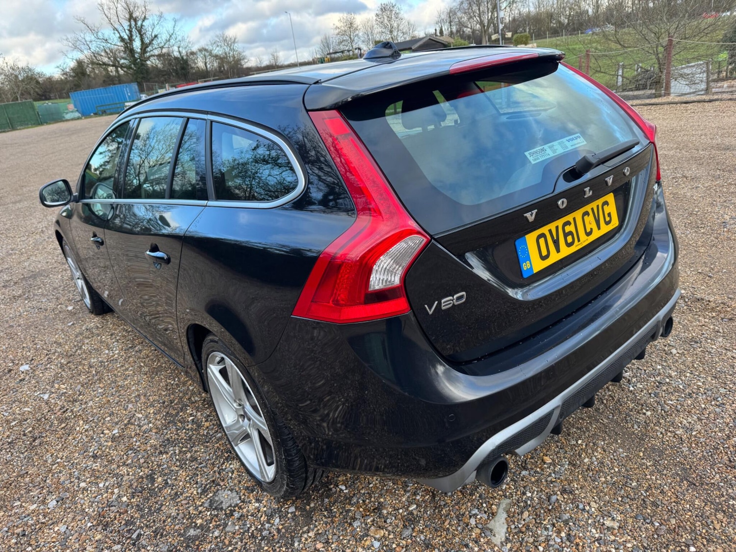 Used Volvo V60 2011 for sale - 77237905: Photo 8