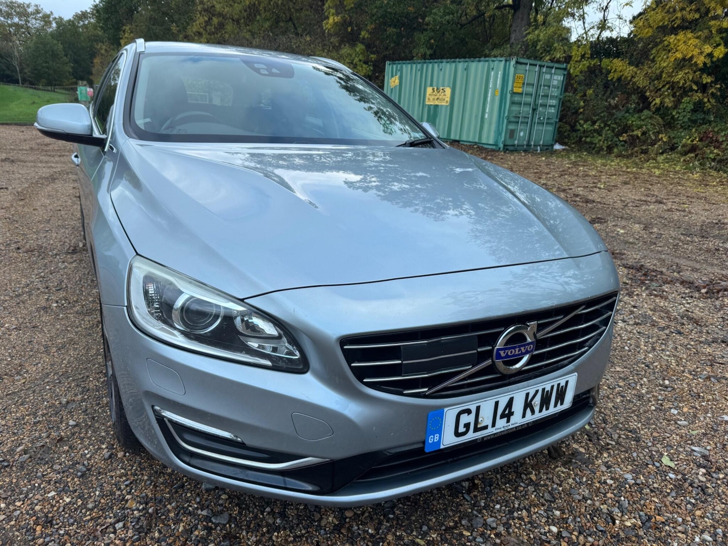 Used Volvo V60 2014 for sale - 76562539: Photo 4