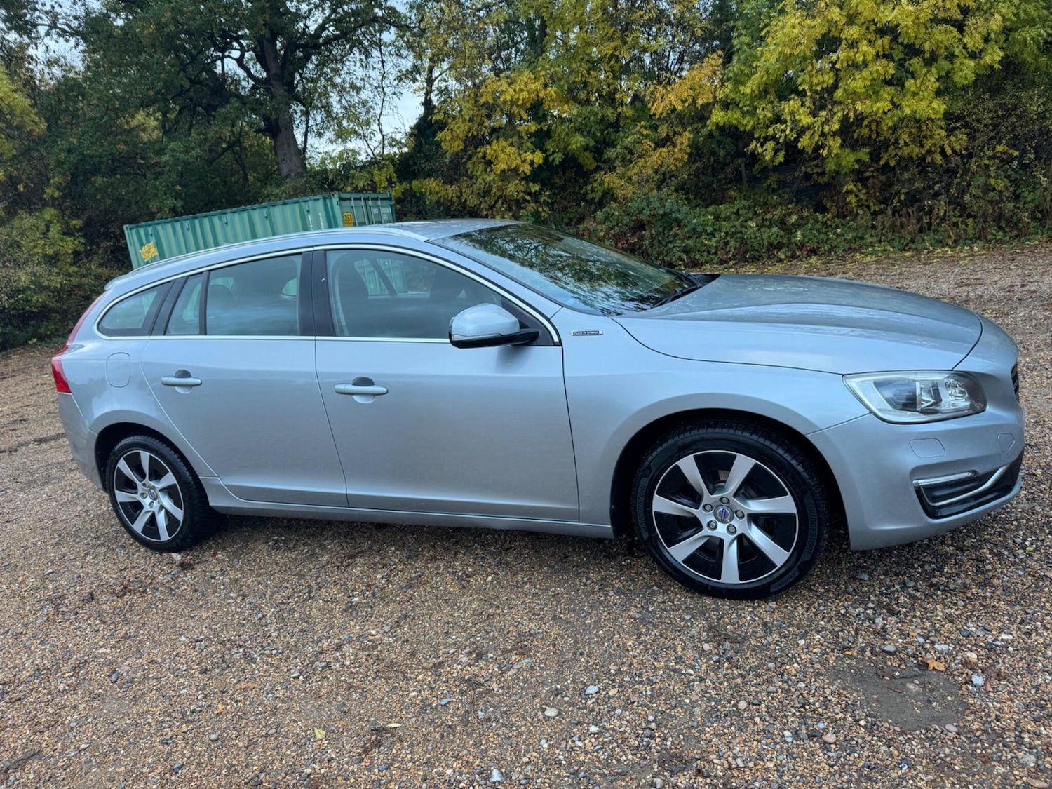Used Volvo V60 2014 for sale - 76562539: Photo 8