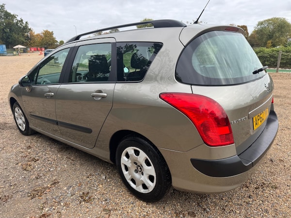 Used Peugeot 308 SW 2018 for sale - 76295712: Photo 8