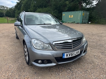 Used Mercedes-Benz C Class 2011 for sale - 78934215: Photo