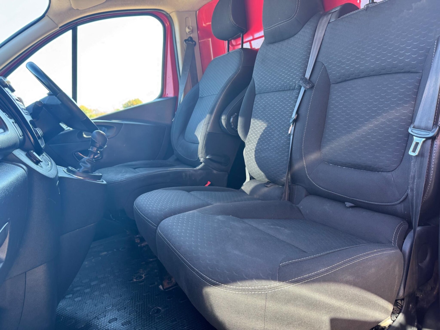 Used Vauxhall Vivaro 2015 for sale - 76123036: Photo 14