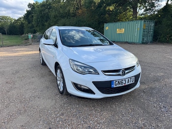 Used Vauxhall Astra 2013 for sale - 75599983: Photo