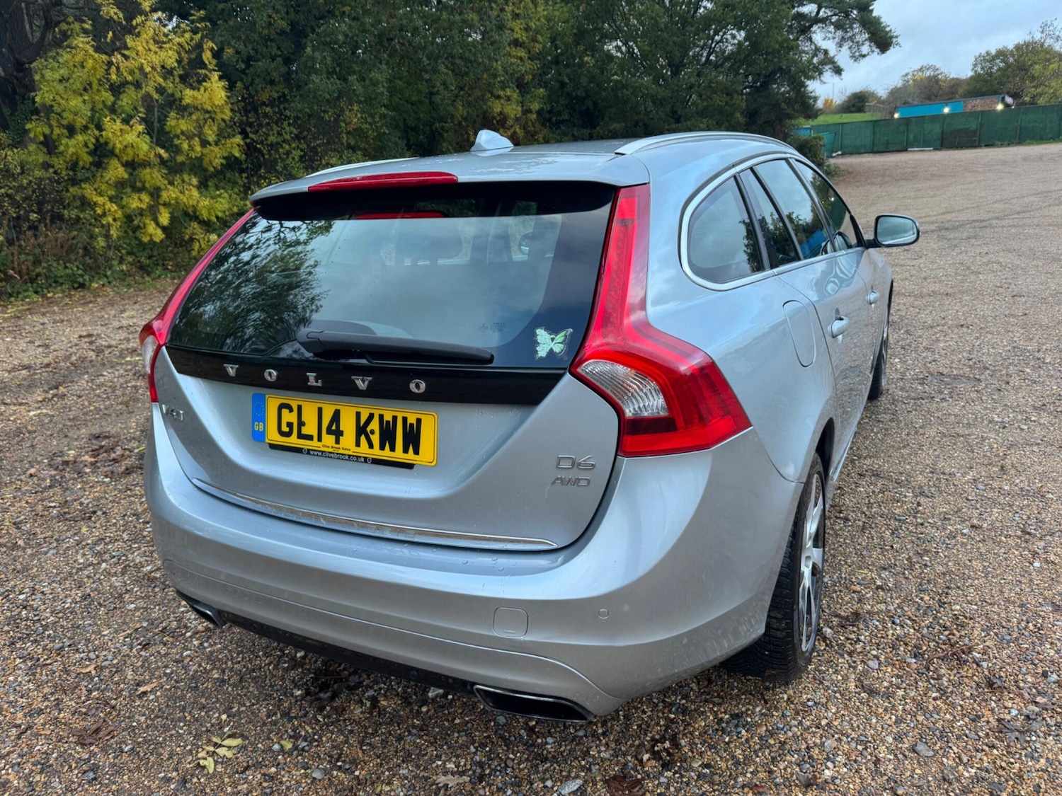 Used Volvo V60 2014 for sale - 76337863: Photo 11