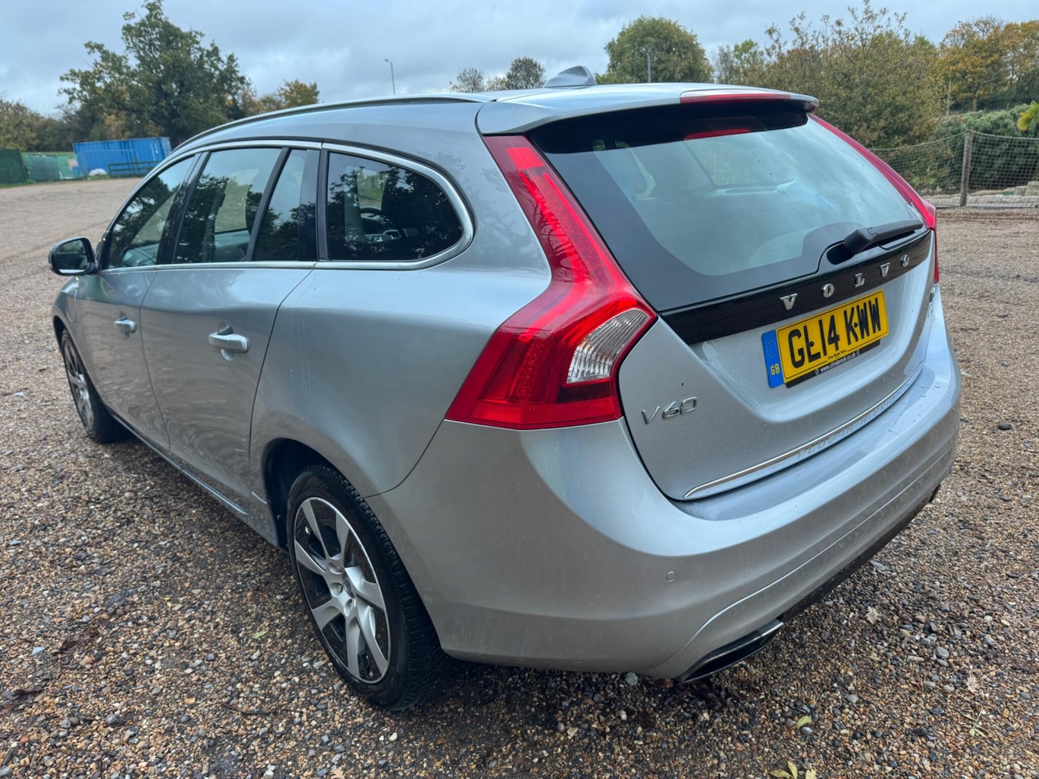 Used Volvo V60 2014 for sale - 76337863: Photo 14