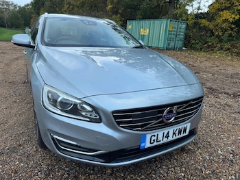 Used Volvo V60 2014 for sale - 76337863: Photo