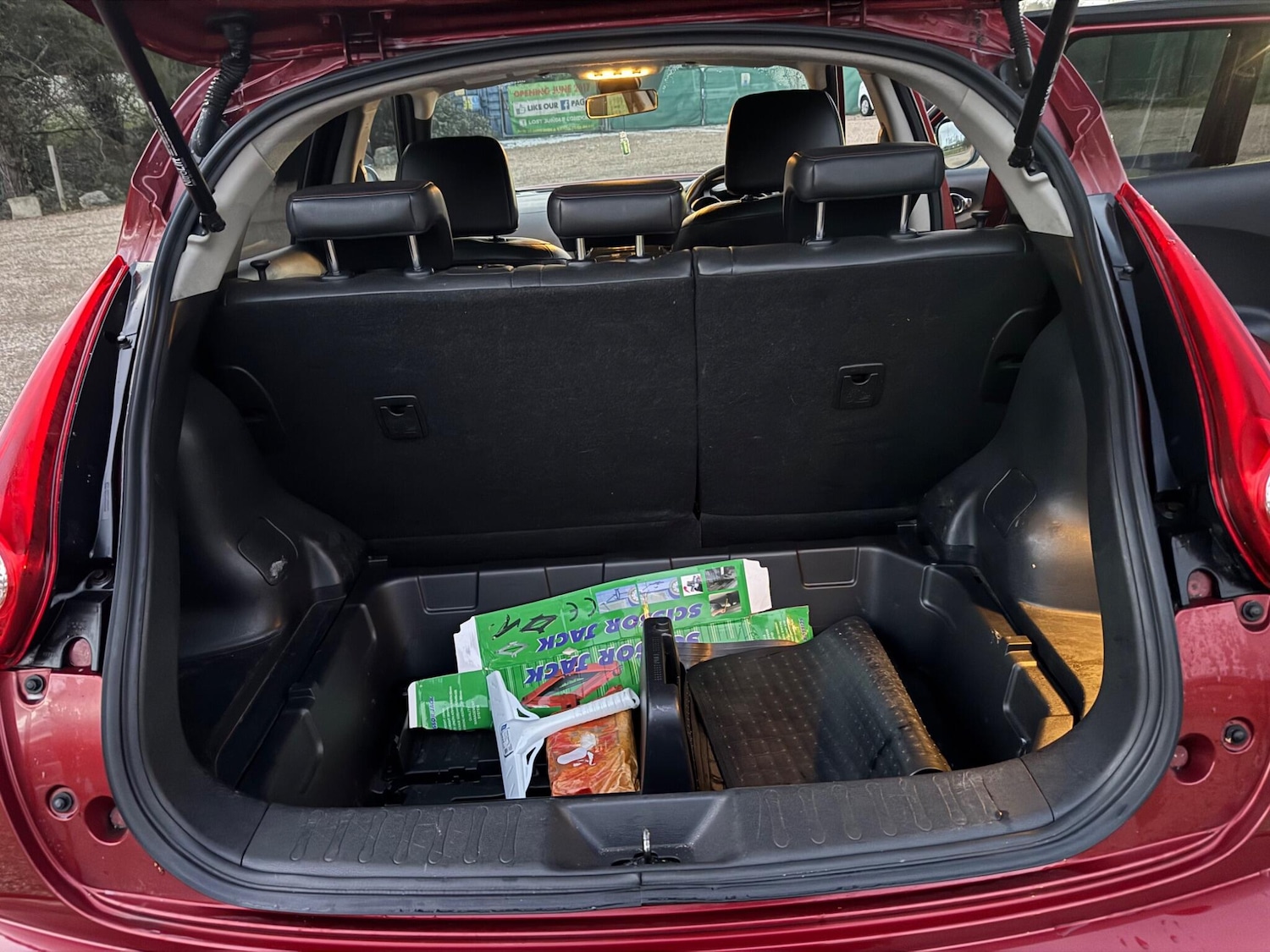 Used Nissan Juke 2012 for sale - 77101831: Photo 24