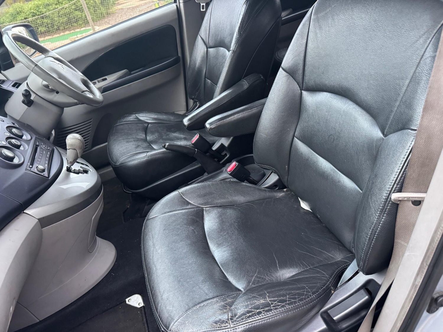 Used Mitsubishi Grandis for sale - 76538417: Photo 14