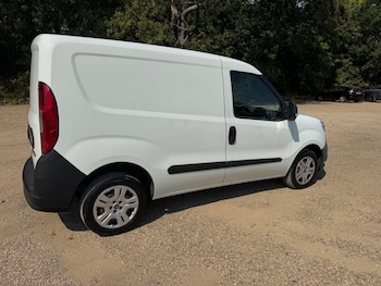 Used Fiat Doblo 2015 for sale - 79540391: Photo