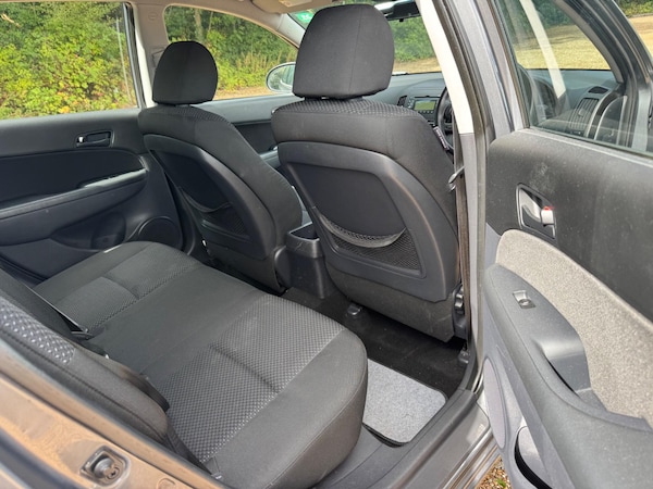 Used Hyundai i30 2010 for sale - 75809166: Photo 18