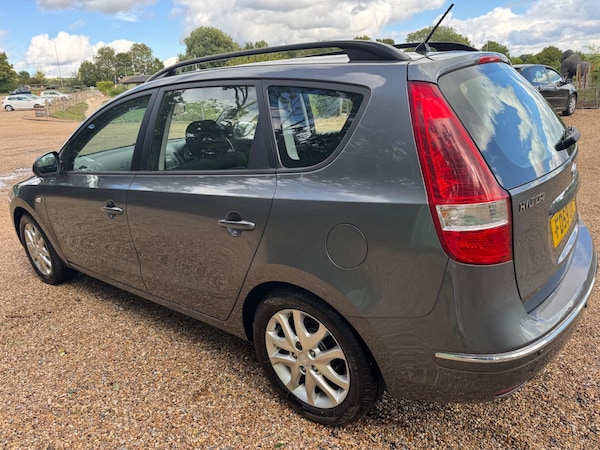 Used Hyundai i30 2010 for sale - 75809166: Photo 9