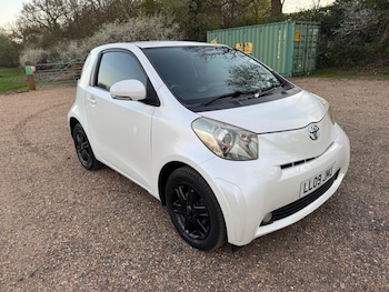 Used Toyota IQ 2009 for sale - 78141517: Photo