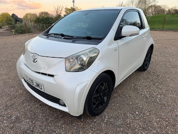 Used Toyota IQ 2009 for sale - 78141517: Photo